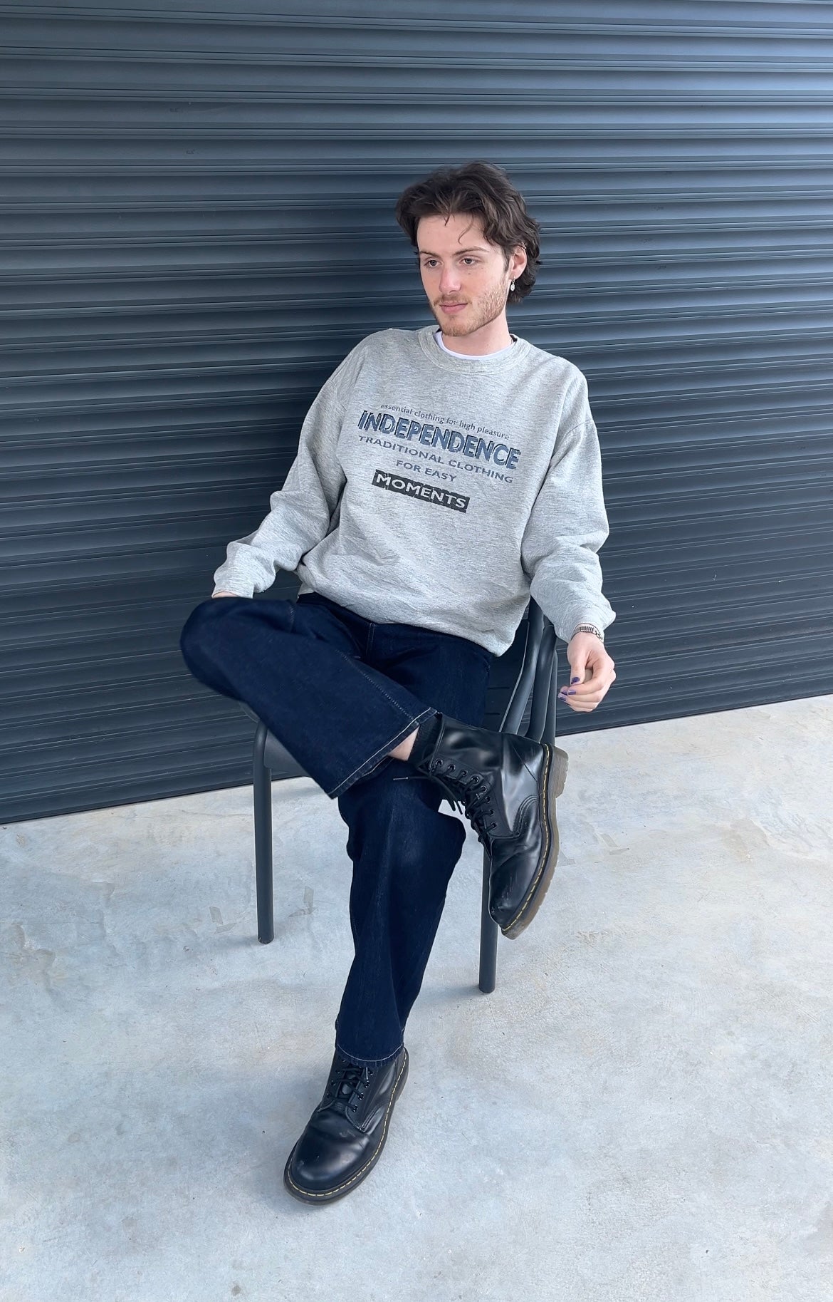 1990S - GRAY PRINTED CREWNECK SWEATSHIRT - L