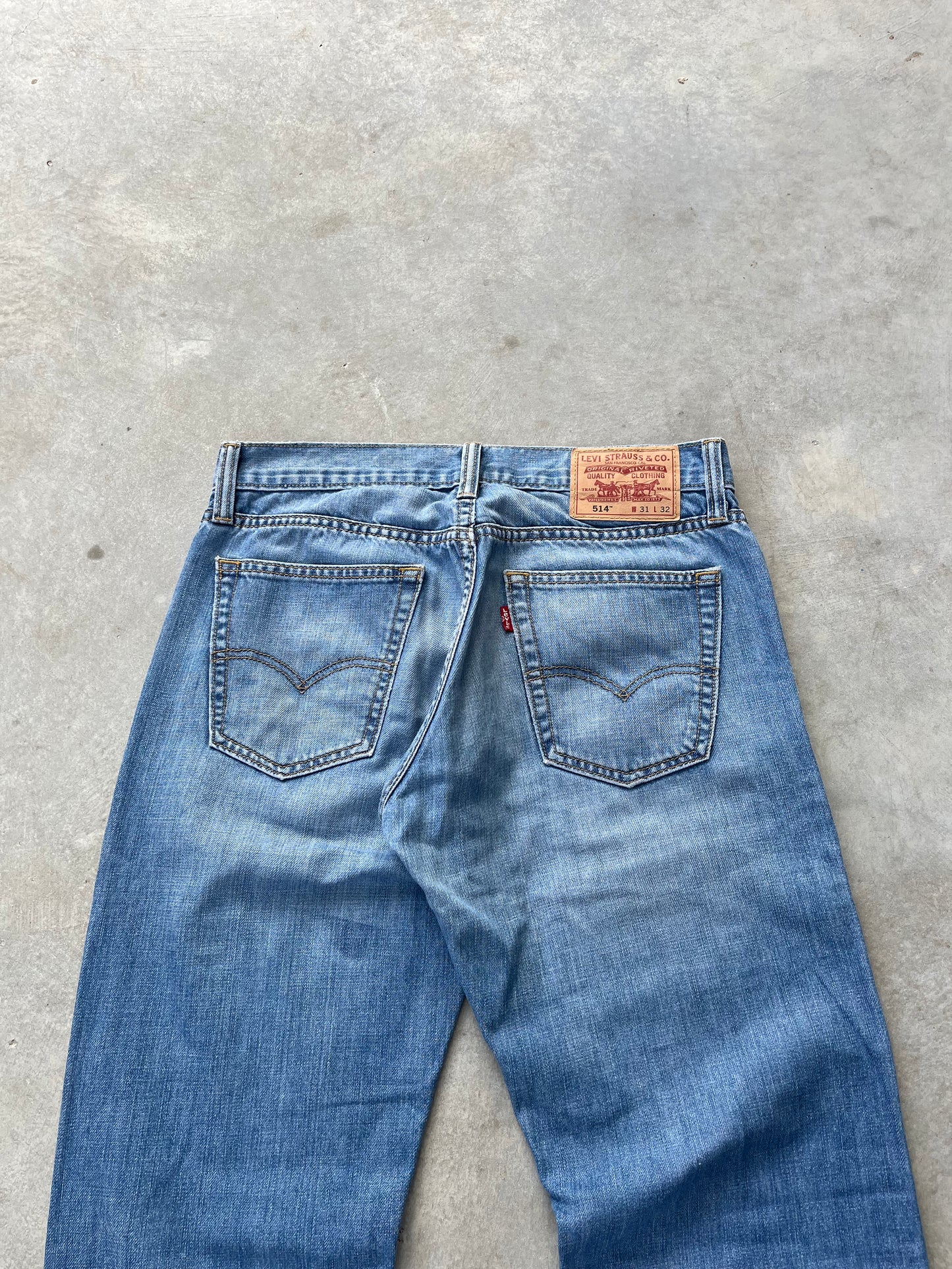 2000S - LEVI‘S STRAIGHT LEG JEANS - 31