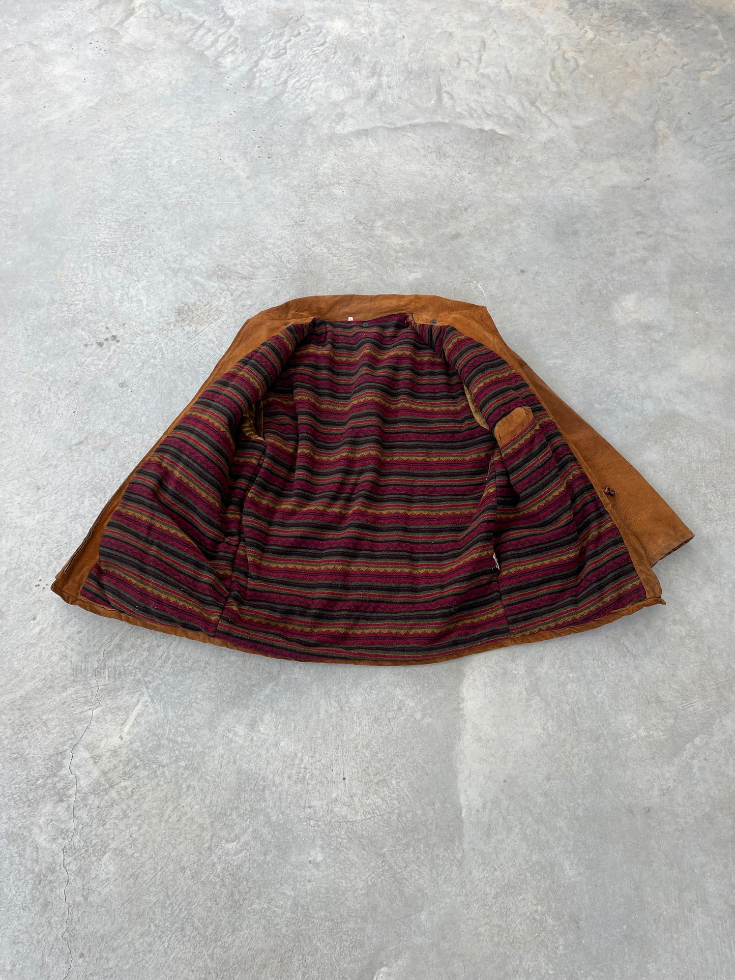 1970S - CAMEL SUEDE MID LENGTH JACKET - L