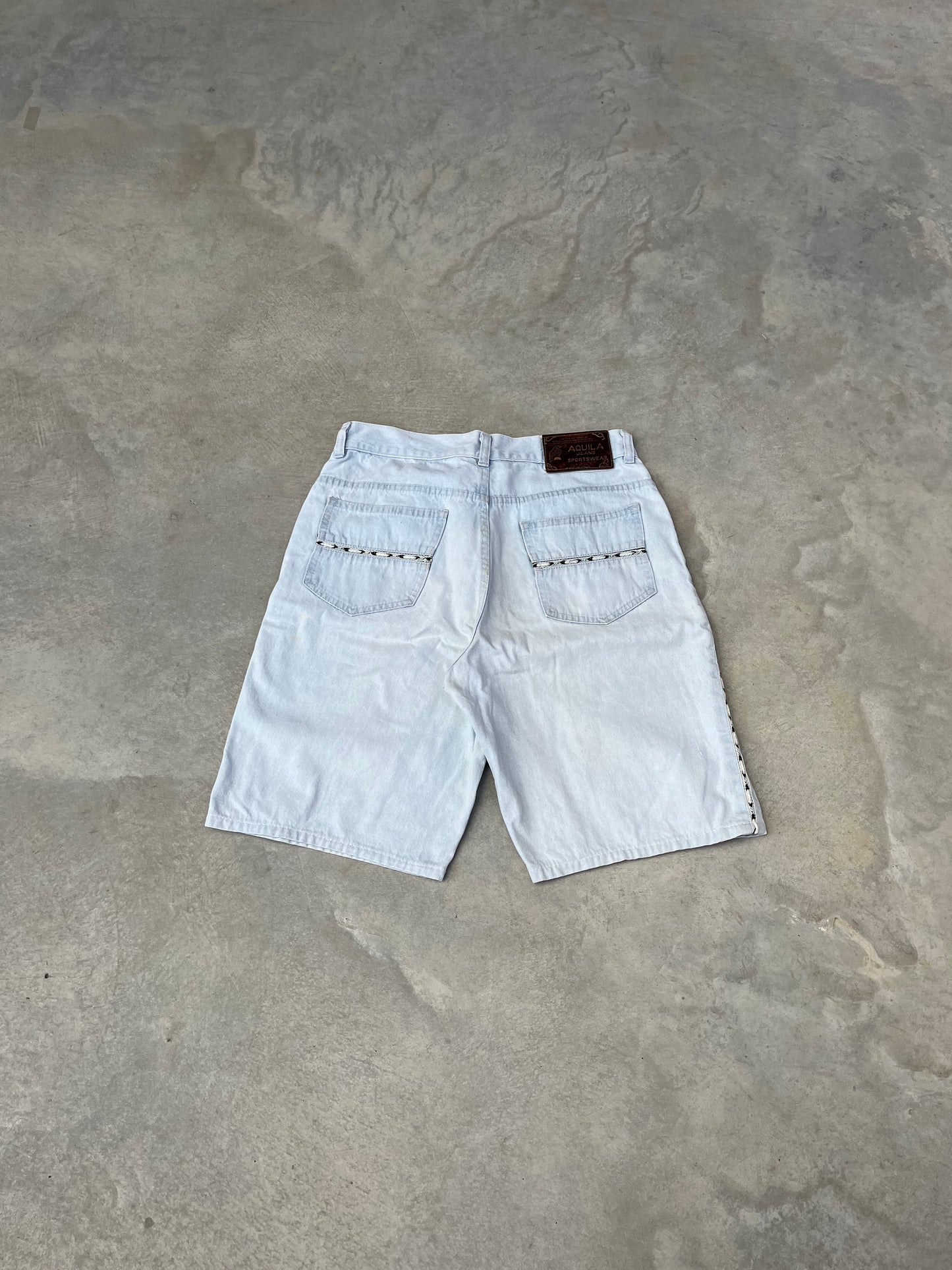 2000S - LIGHT WASH WIDE LEG SEWN PATTERN JORTS - 36