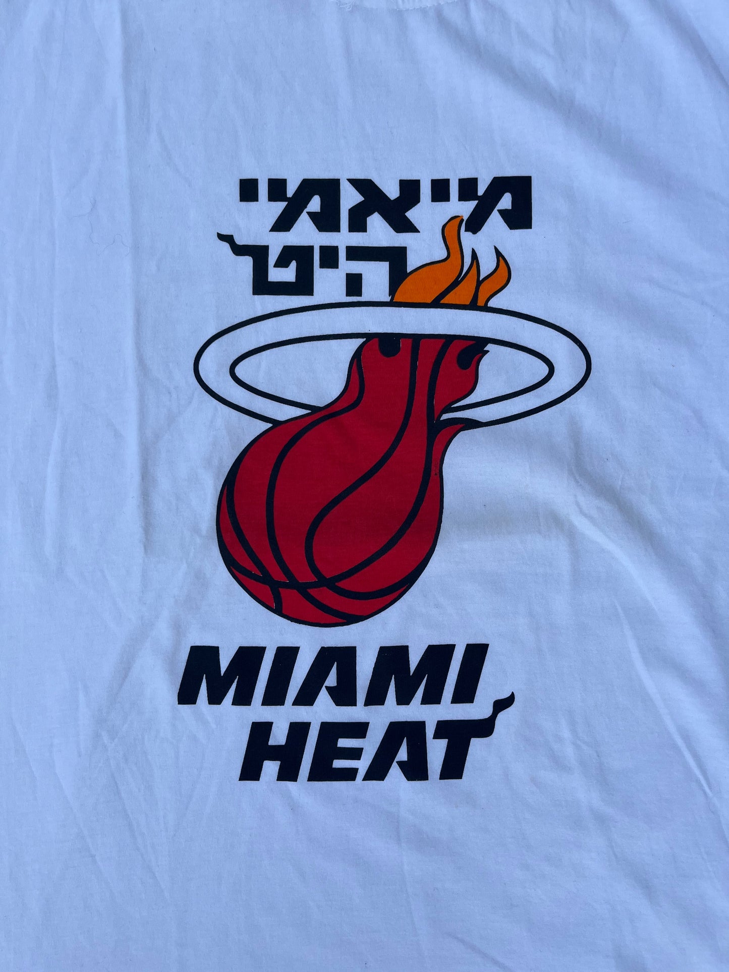2000S - MIAMI HEAT PRINTED TSHIRT - L