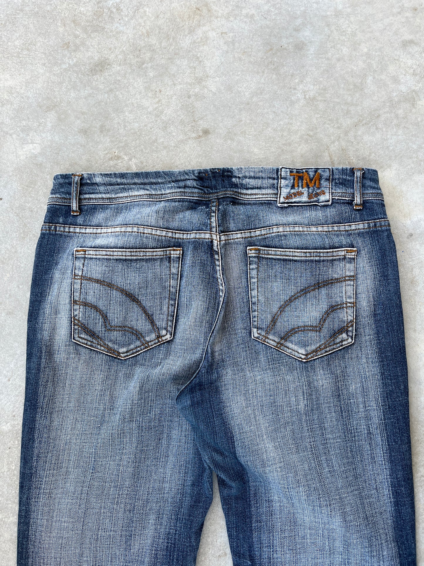 2000S - FADED FLARED JEANS - 44