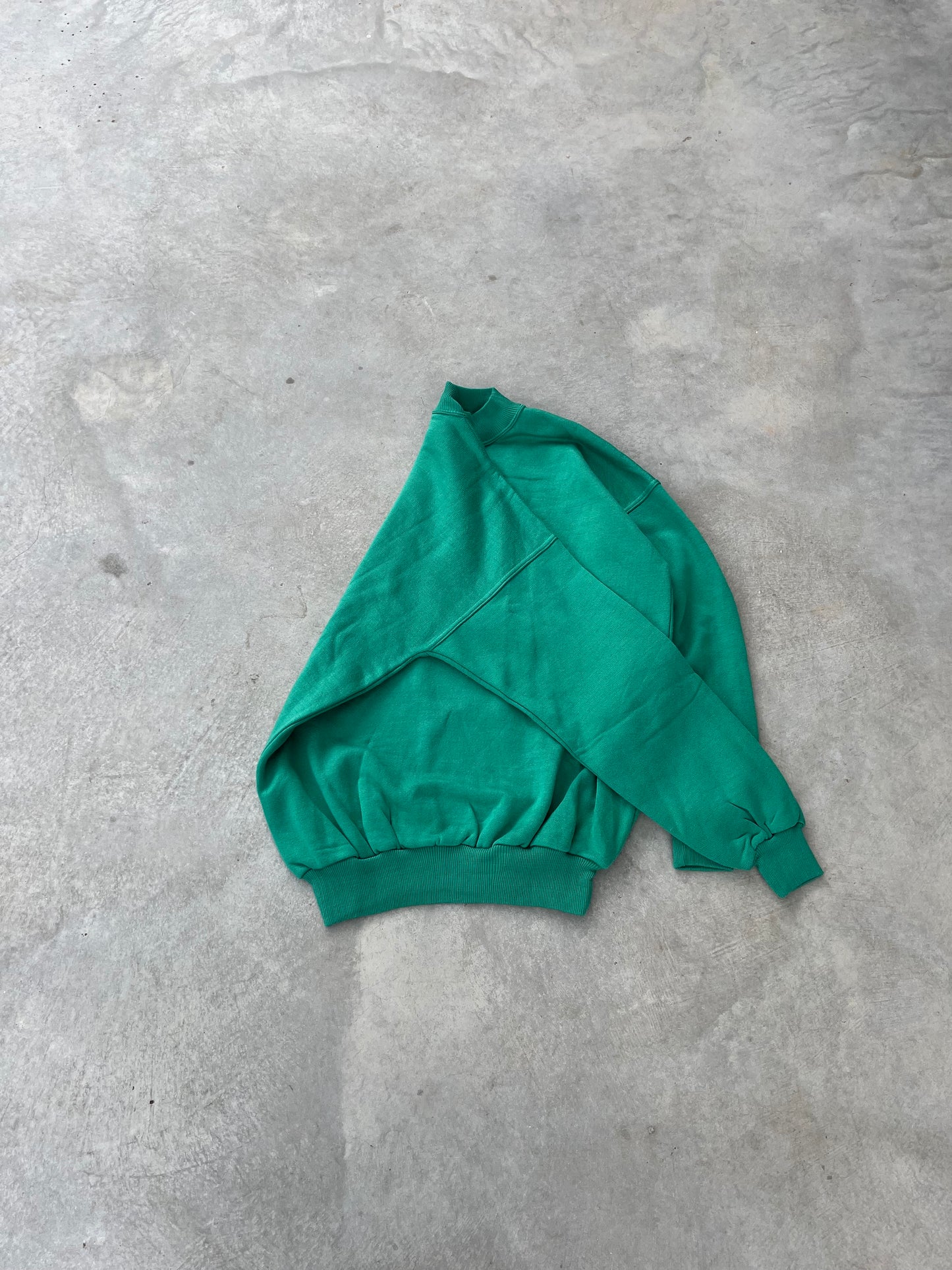 1980S - GREEN MOCK NECK SWEATSHIRT - M