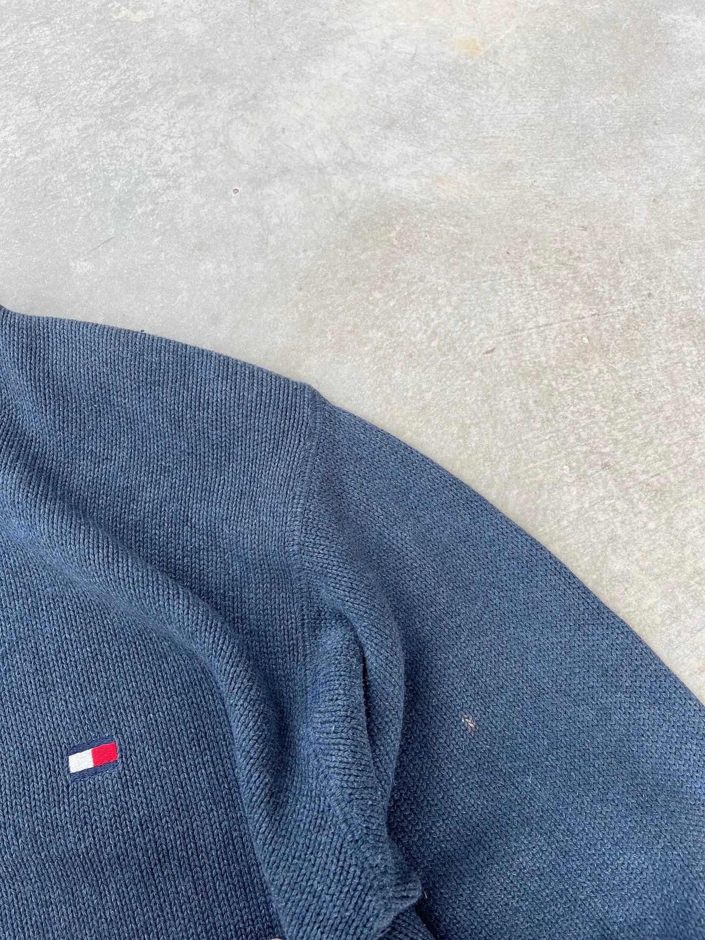 1990S - TOMMY HILFIGER GRAY/BLUE SWEATER - L