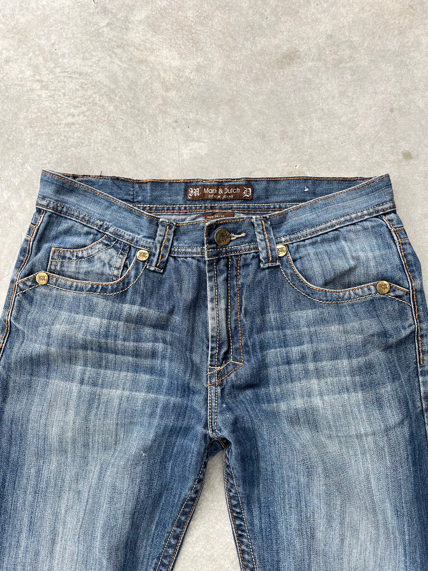 2000S - STRAIGHT LEG FADED JEANS - 34