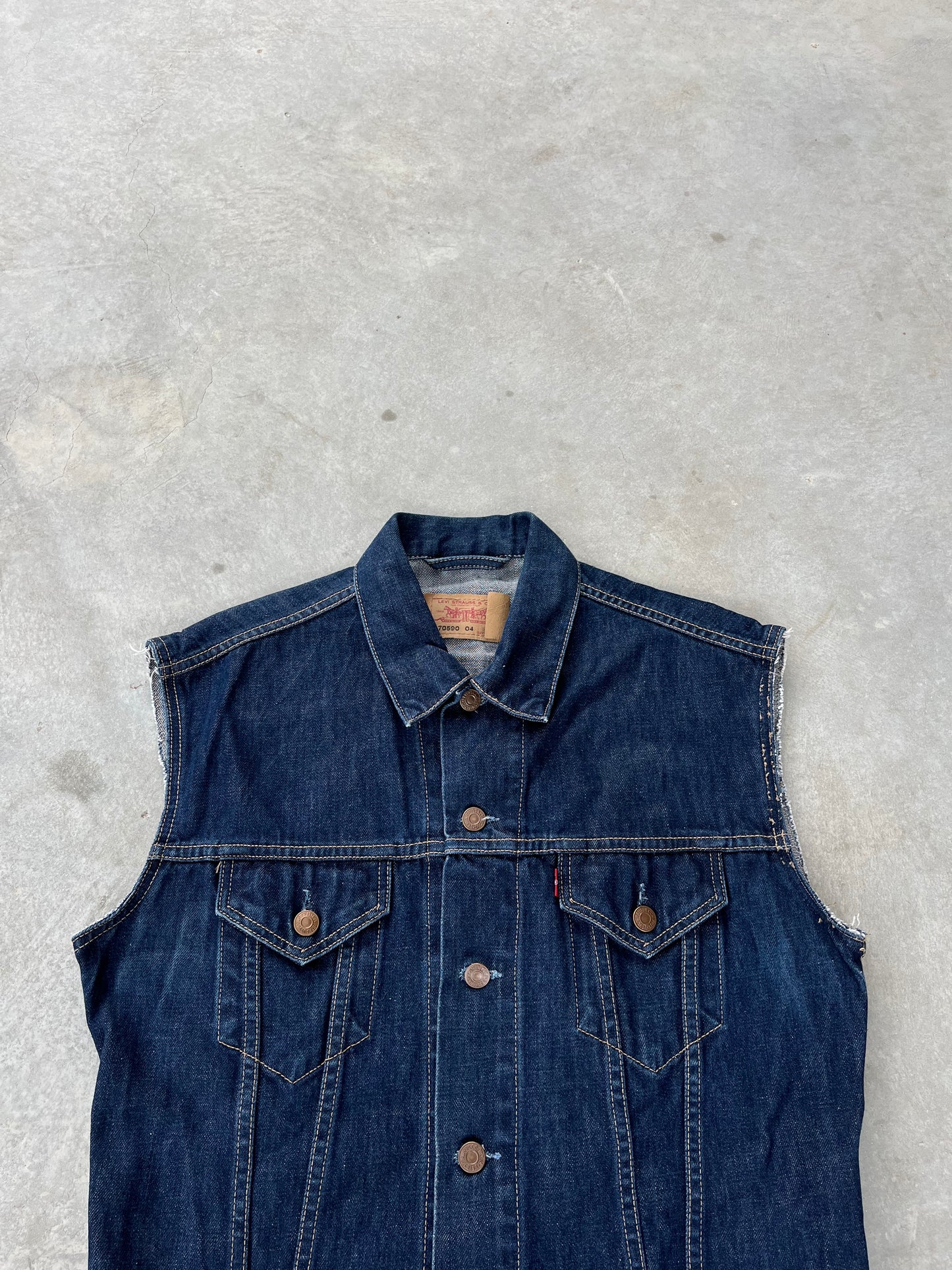 1990S - LEVI’S DENIM VEST - S