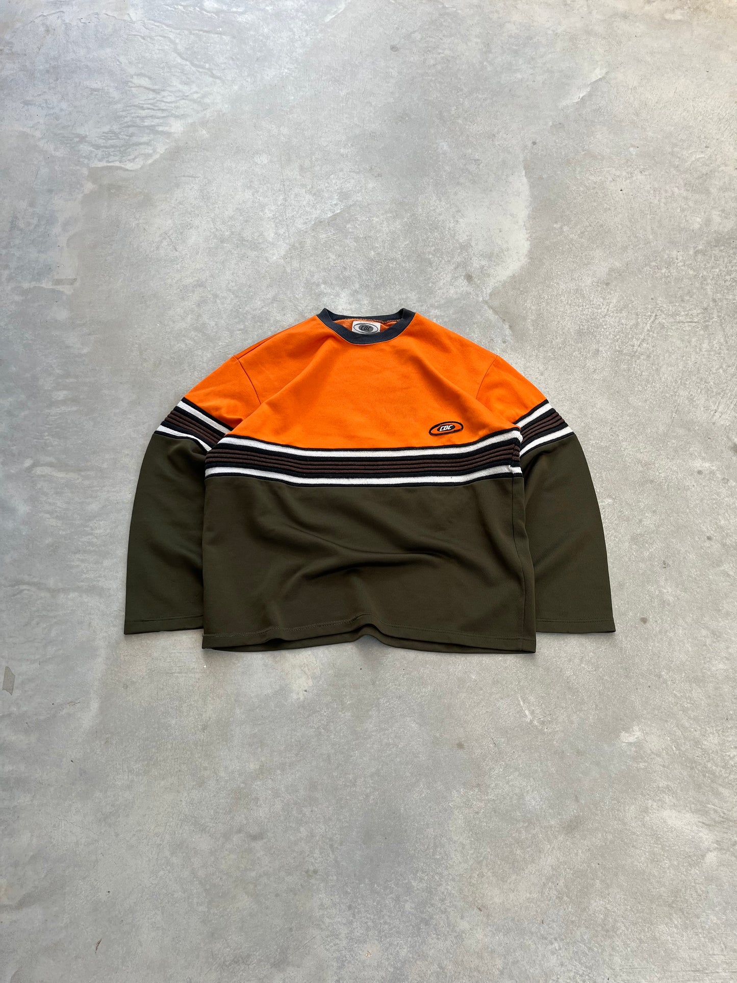 2000S - CYBERSTYLE OLIVE GREEN & ORANGE STRIPED CREWNECK - XL