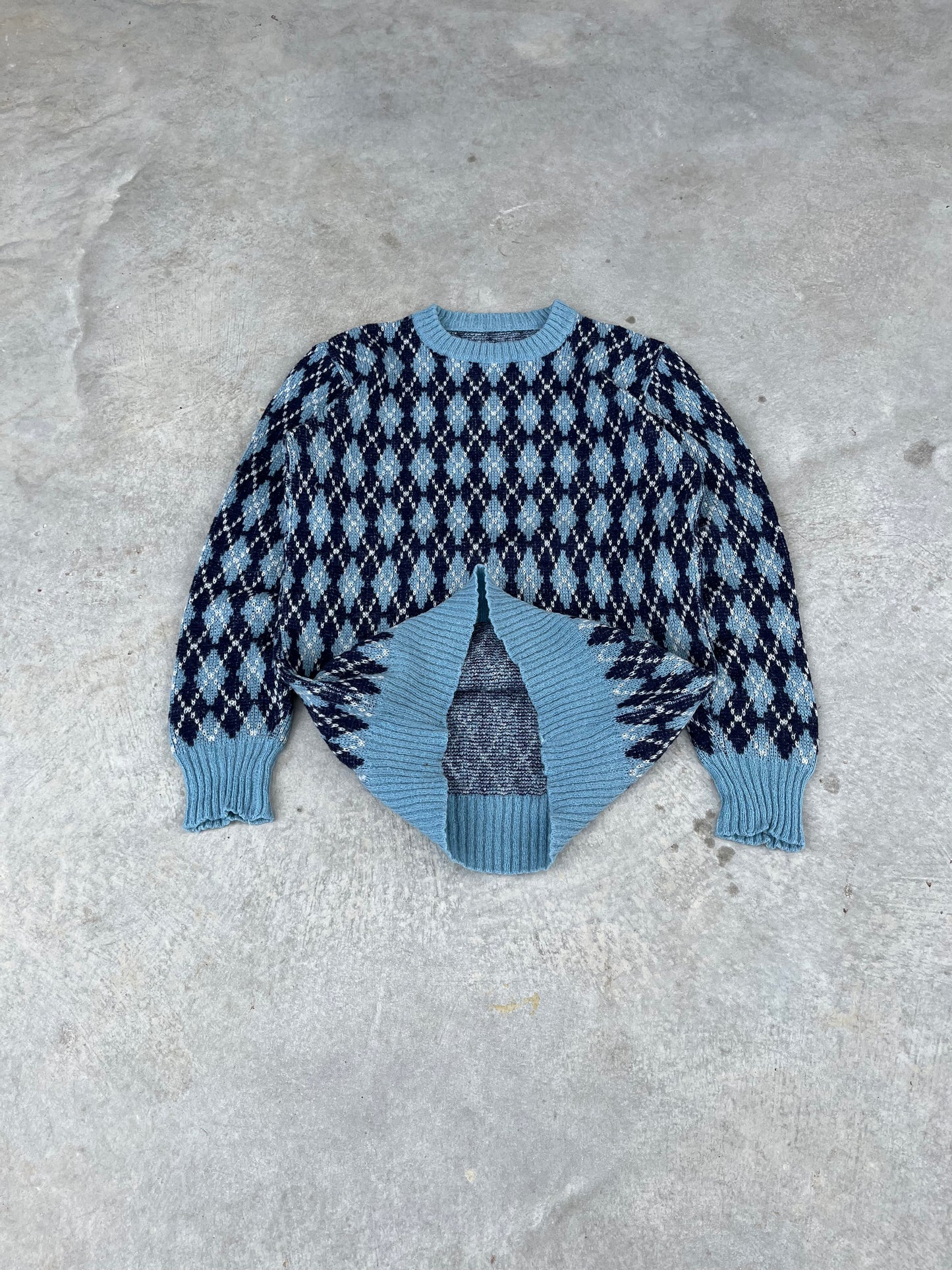 1990S - LIGHT/DARK BLUE ARGYLE SWEATER - S