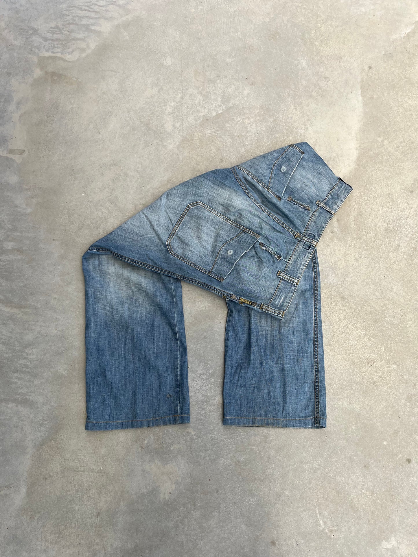 1990S - ARMANI LIGHT WASH WIDE LEG DENIM JEANS - 44