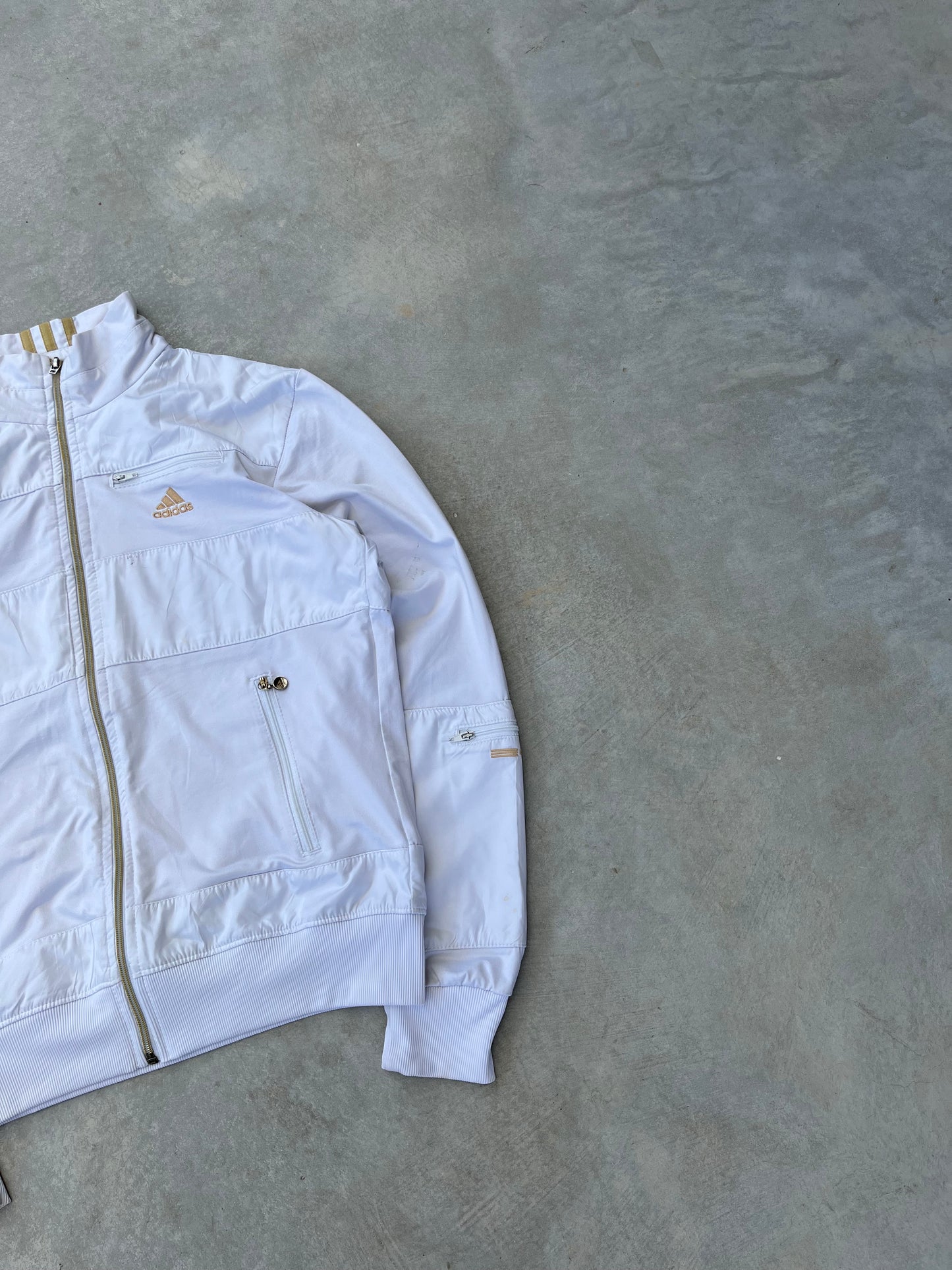 2000S - WHITE & GOLD ADIDAS SPORT JACKET - S