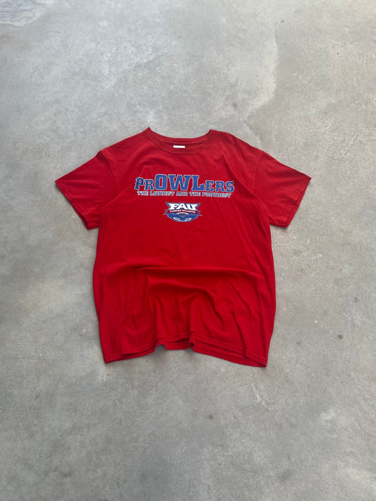 2000S - GILDAN “PROWLERS” PRINTED GRAPHIC TSHIRT - M