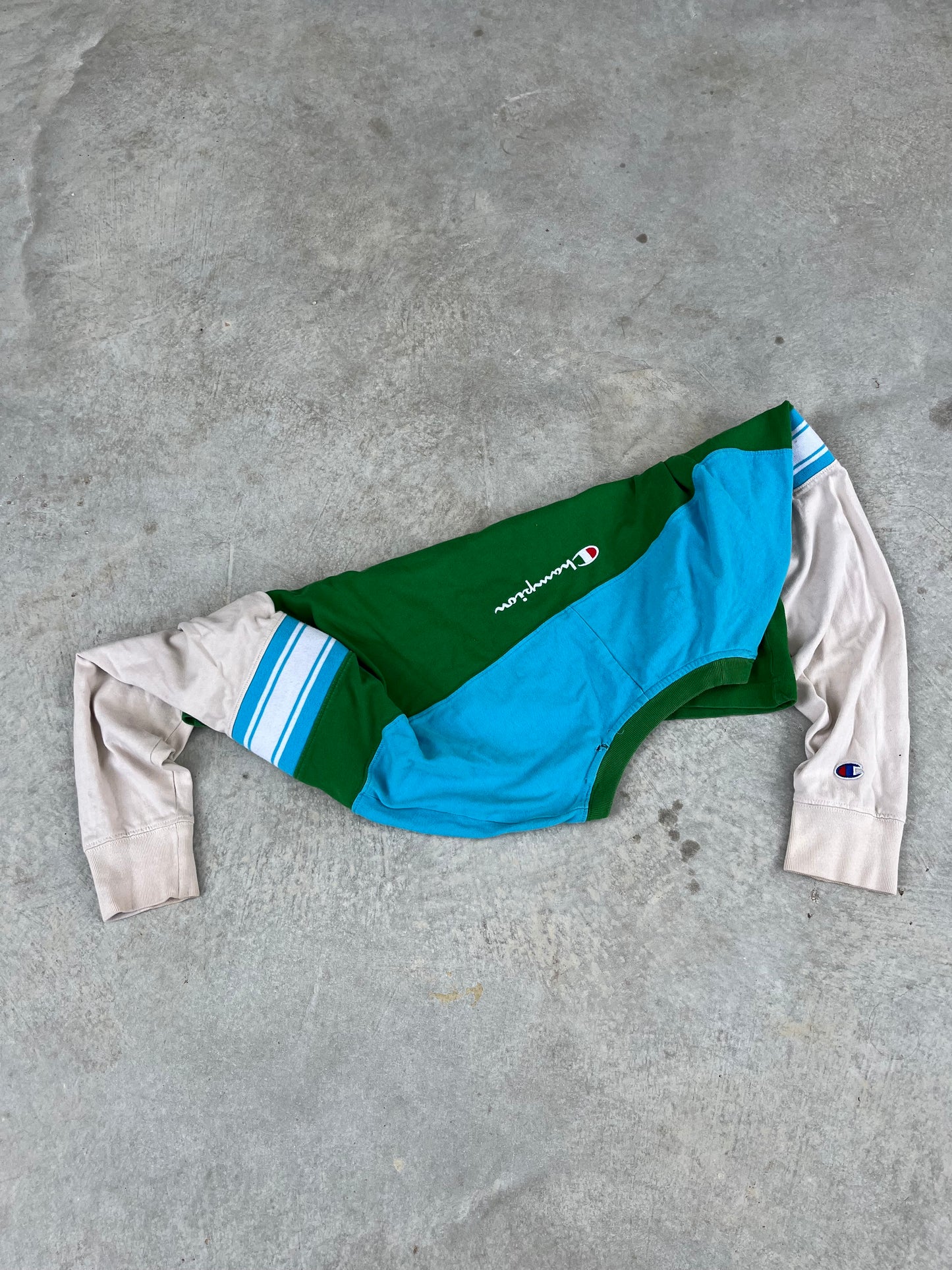 2000S - CHAMPION CROP LONGSLEEVE - M