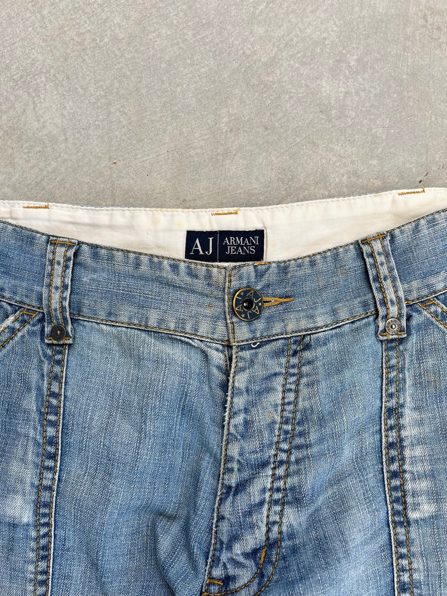 1990S - ARMANI LIGHT WASH WIDE LEG DENIM JEANS - 44