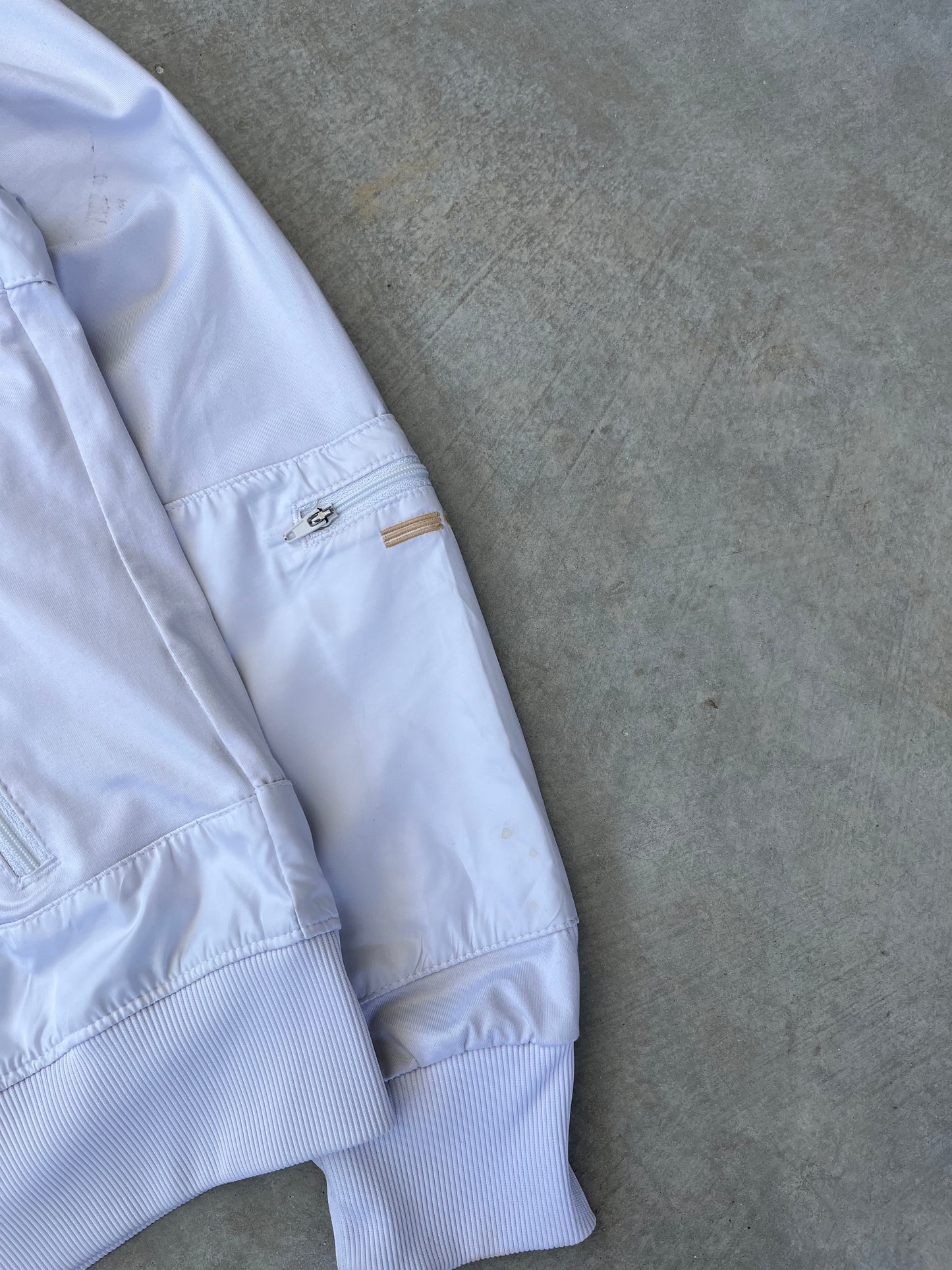2000S - WHITE & GOLD ADIDAS SPORT JACKET - S