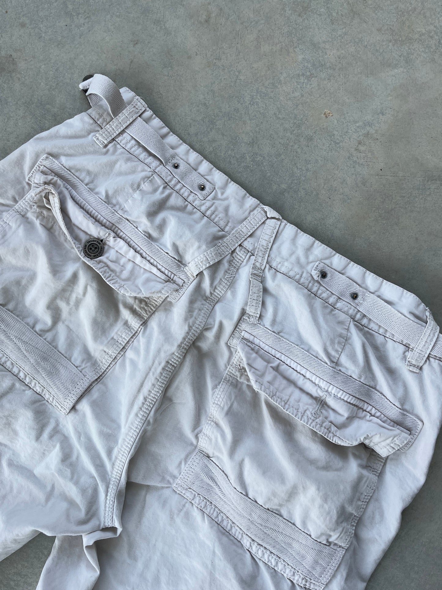 2000S - WHITE CARGO SHORTS - 33