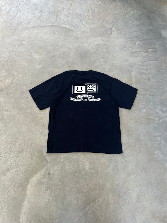 2000S - SOFTWARE COMPANY “BYTE ME” GRAPHIC TSHIRT - L