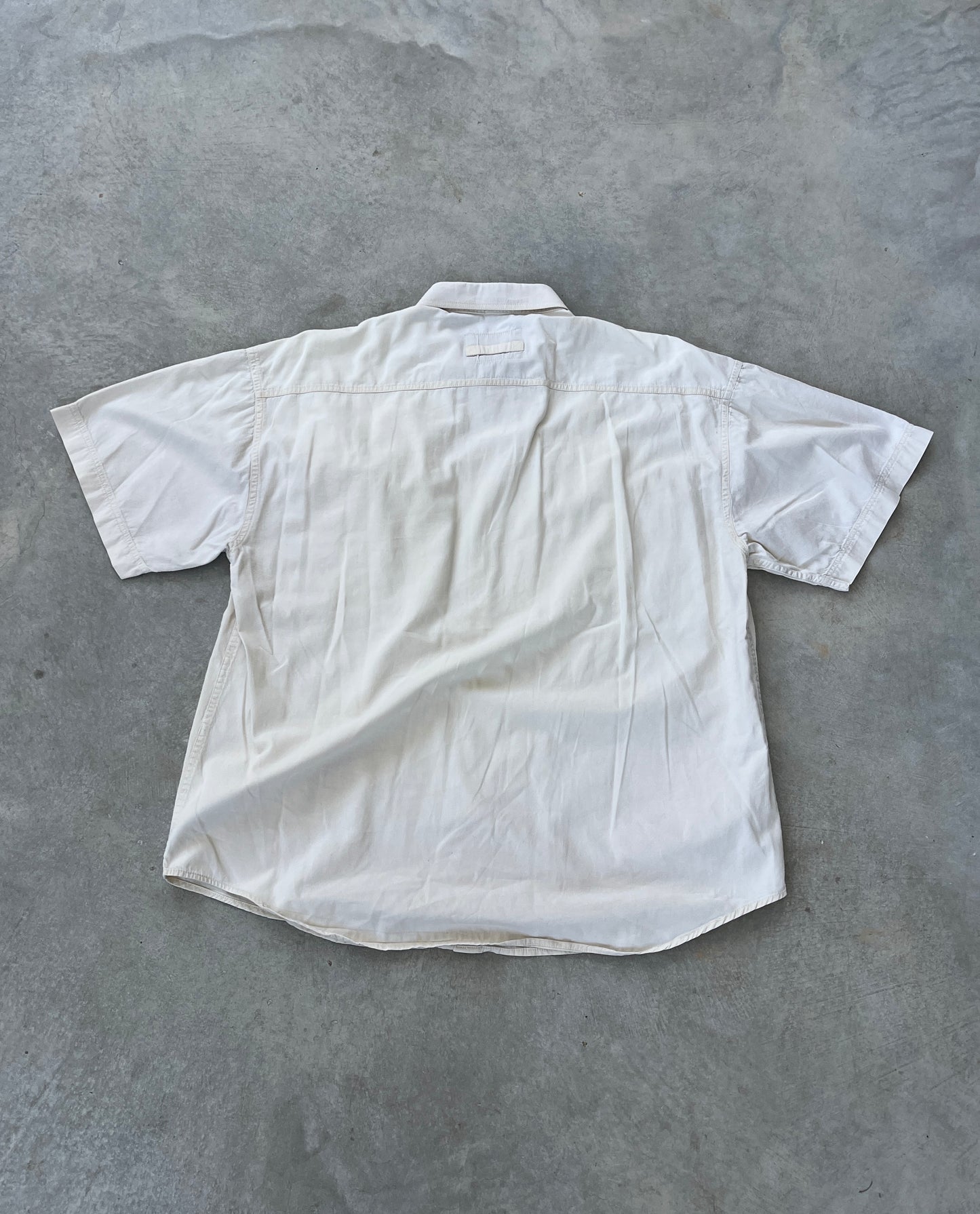 1990S - CAMEL DETAILED BUTTON UP TSHIRT - L