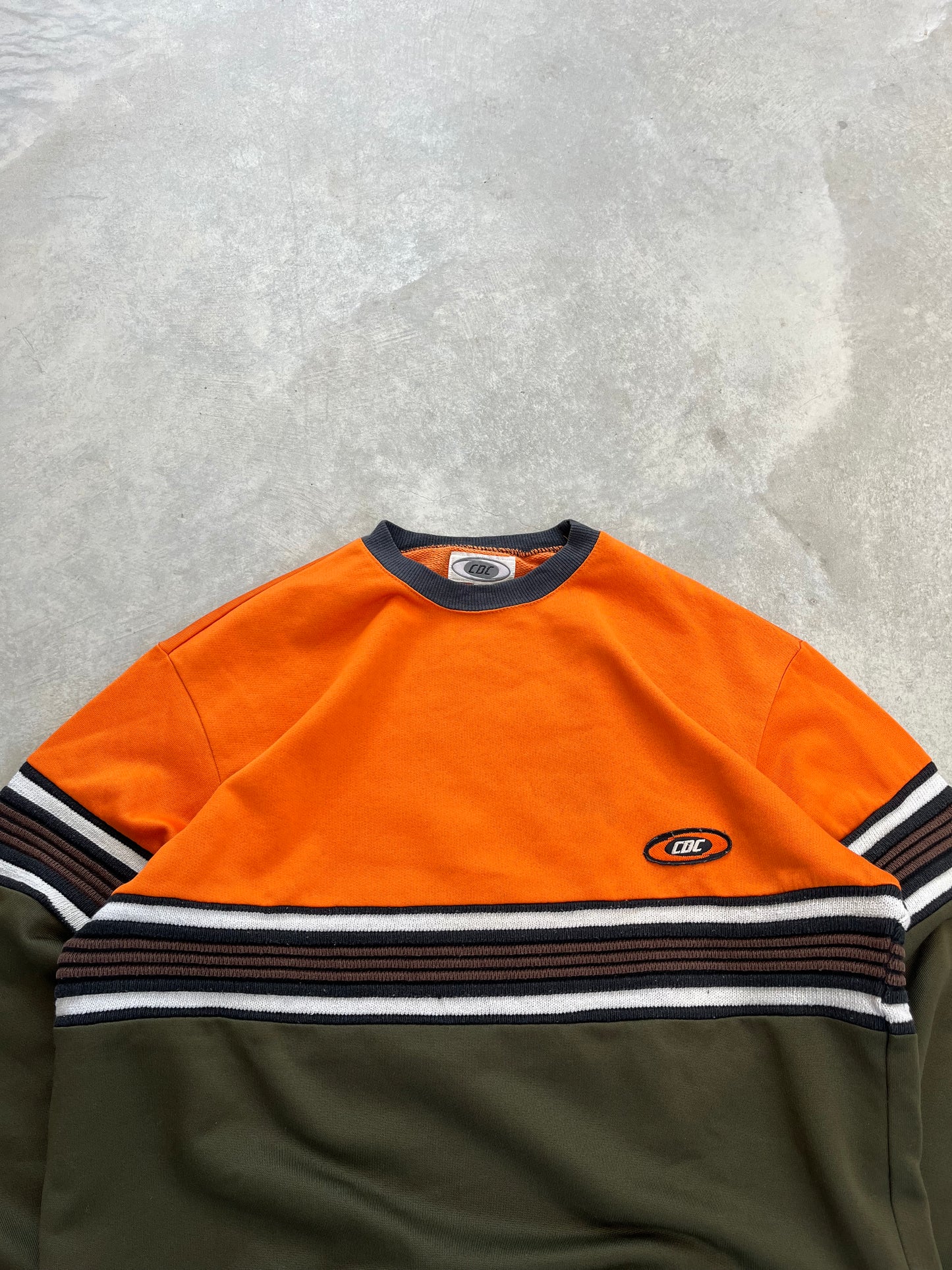 2000S - CYBERSTYLE OLIVE GREEN & ORANGE STRIPED CREWNECK - XL
