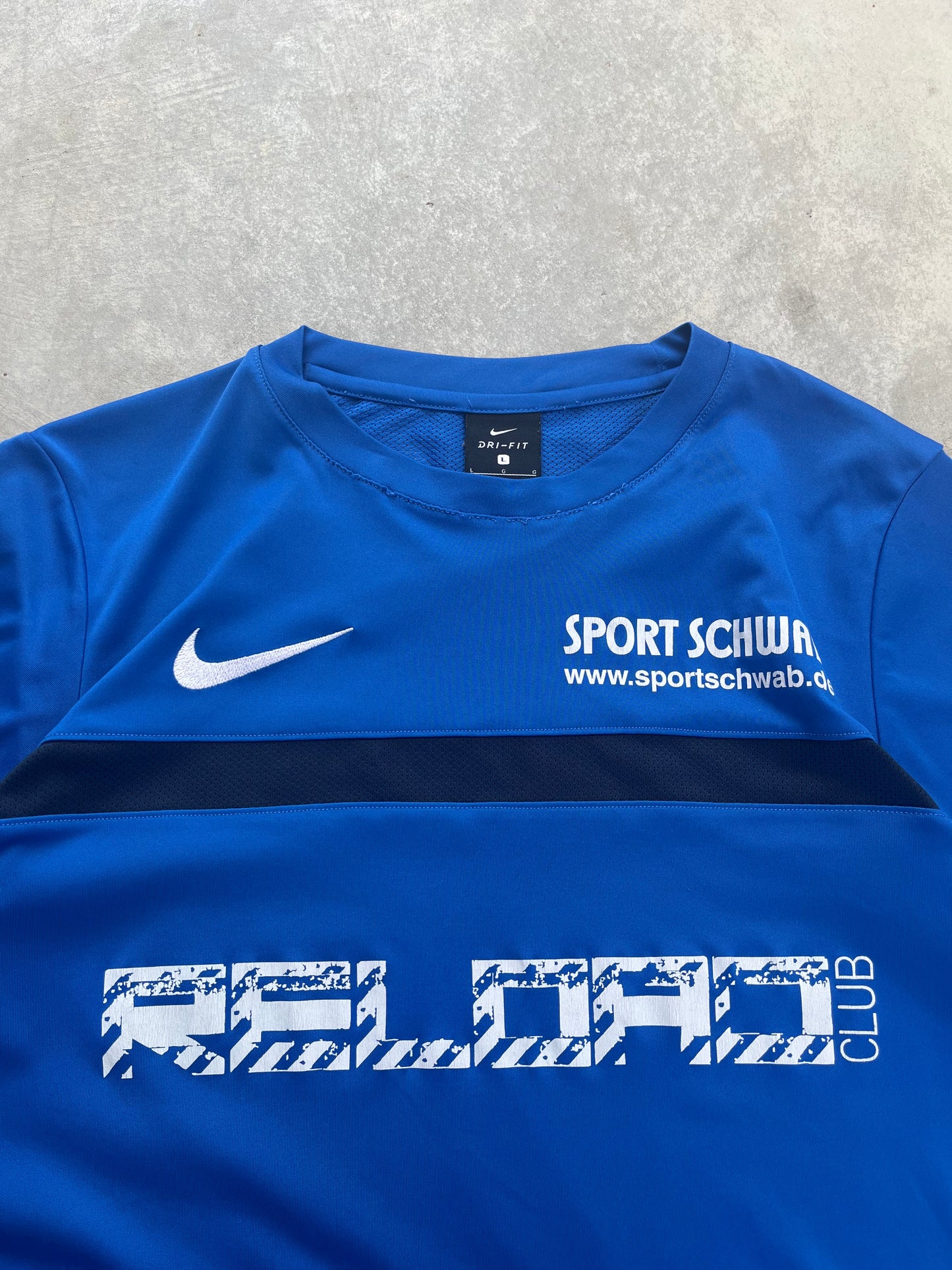 2000S - DRI FIT NIKE GERMAN SPORTS TSHIRT - M