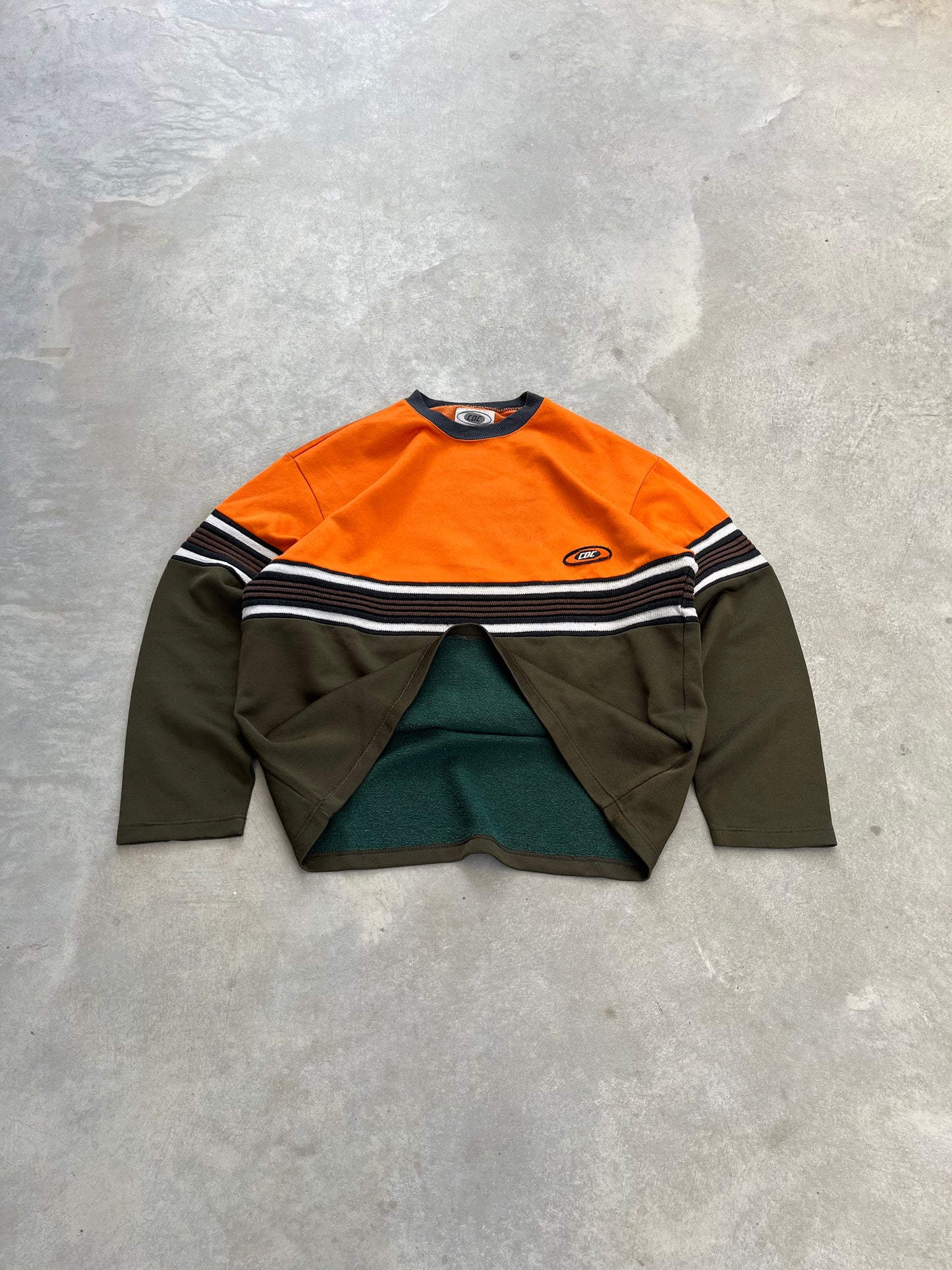 2000S - CYBERSTYLE OLIVE GREEN & ORANGE STRIPED CREWNECK - XL