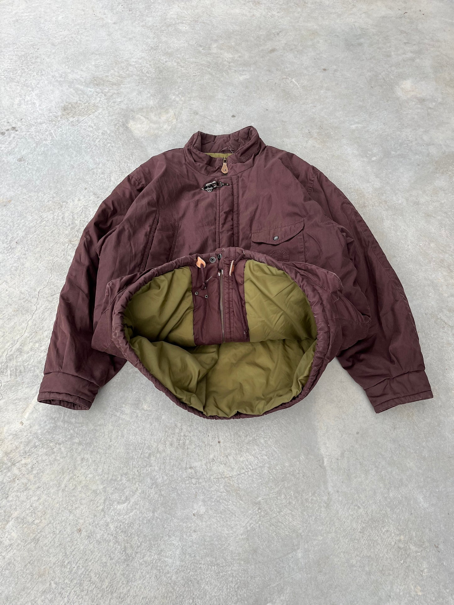 1970S - BROWN CLIP HIKING JACKET - L