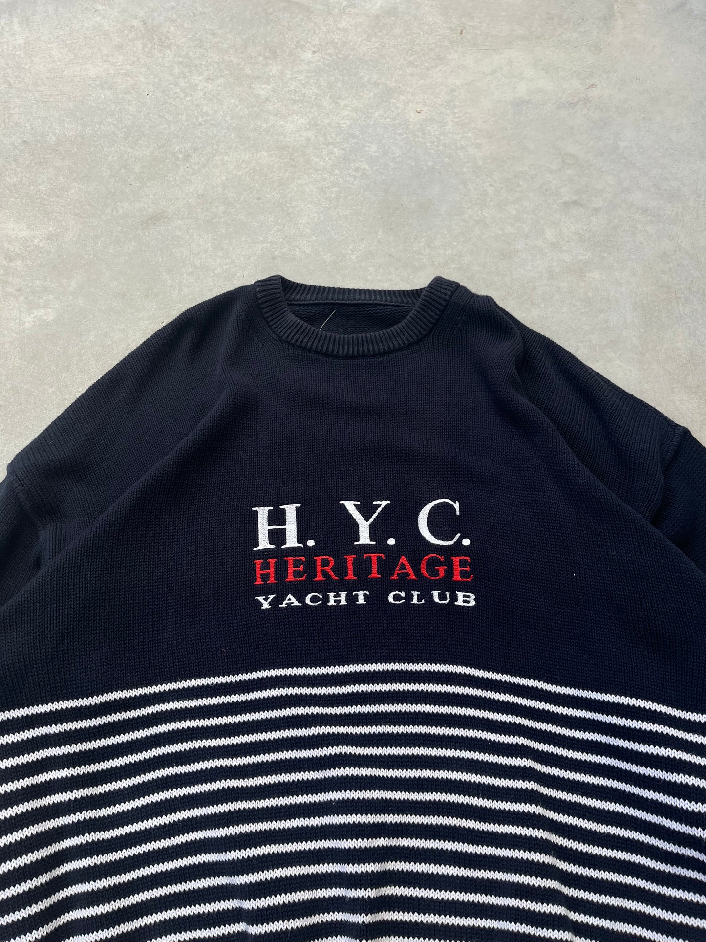 1980S - STRIPED “YACHT CLUB” EMBROIDERED SWEATER - XL