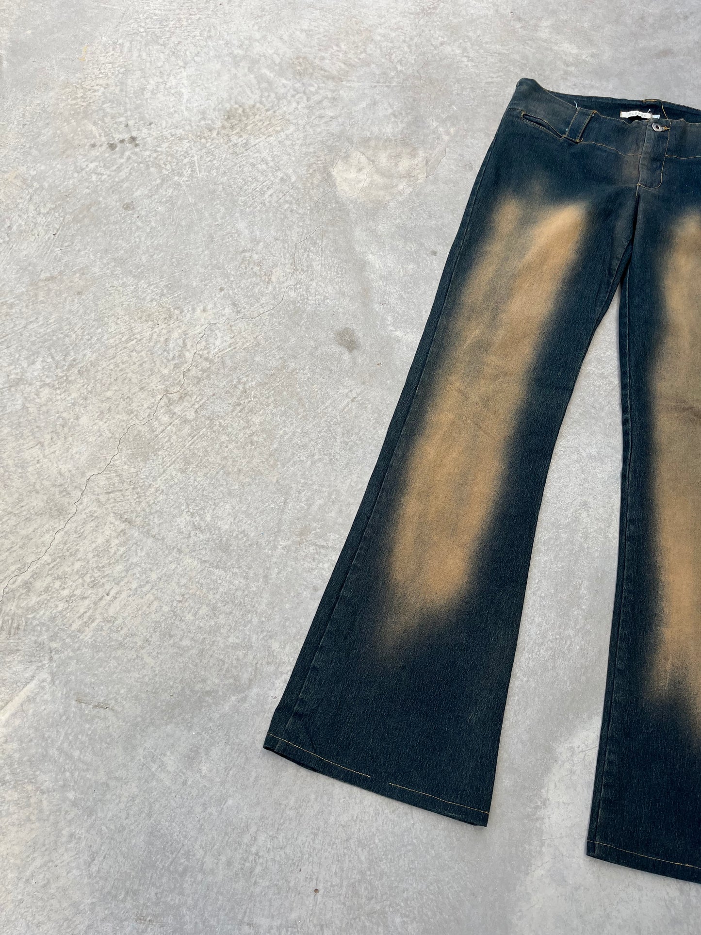 2000S - LOW RISE FLARED JEANS - 40