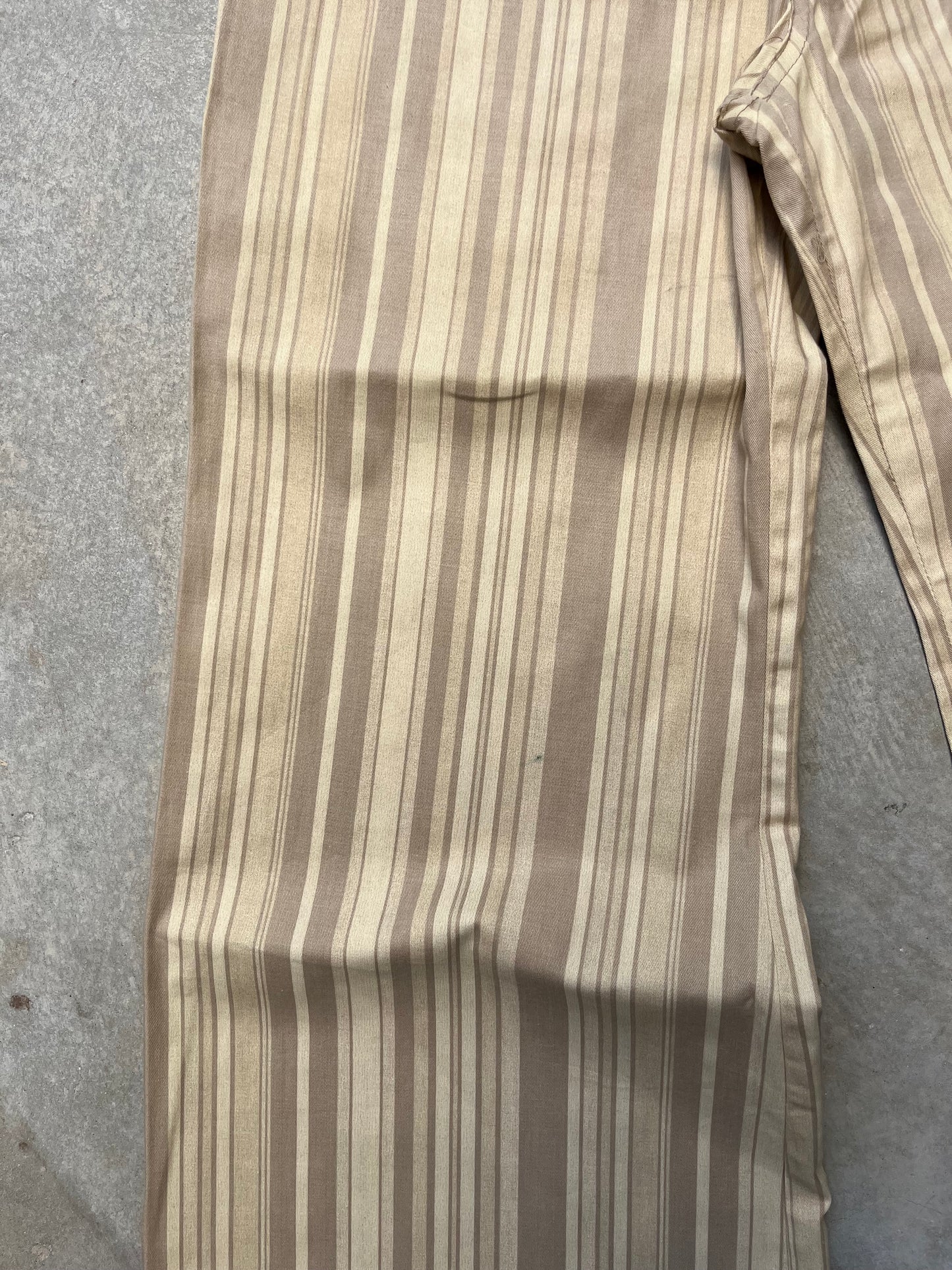 2000S - BEIGE DEAD STOCK SIXTIES TZIPPY LOW RISE FLARED JEANS - 36
